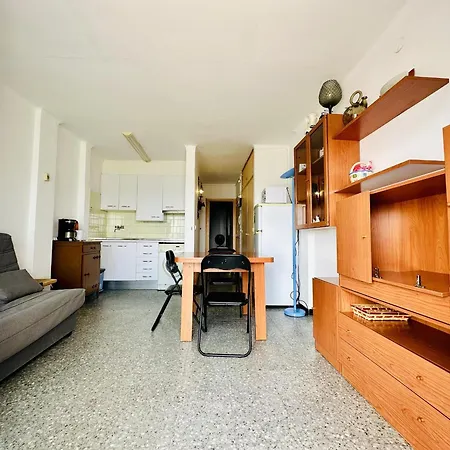 Roses, 1 Dormitorio, 4 Personas - Es-258-18 アパート *